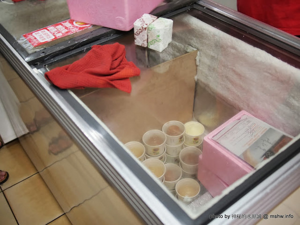 正典牛乳大王:【食記】口感硬梆梆的古早味冰磚 @ 南投-中興新村-正典牛乳大王 正典牛乳大王:【食記】口感硬梆梆的古早味冰磚 @ 南投-中興新村-正典牛乳大王
