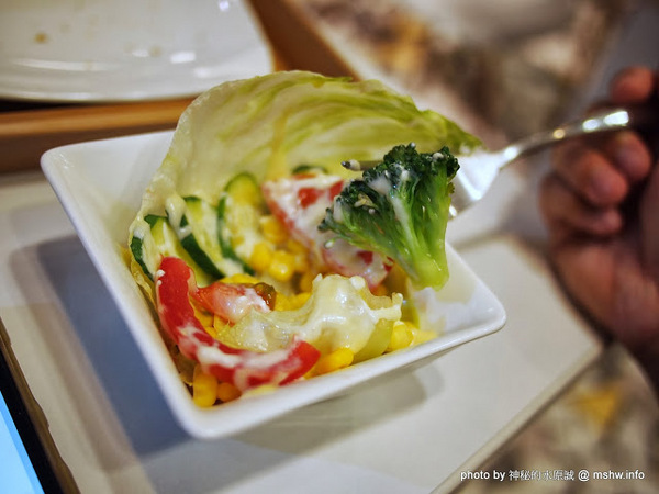 台灣惠蓀咖啡(華美館):【食記】【景點】台中西區-台灣惠蓀咖啡-華美館 : 新店的氣氛與空間都更好囉!還有親愛的偶像劇加持呢^^ 台灣惠蓀咖啡(華美館):【食記】【景點】台中西區-台灣惠蓀咖啡-華美館 : 新店的氣氛與空間都更好囉!還有親愛的偶像劇加持呢^^