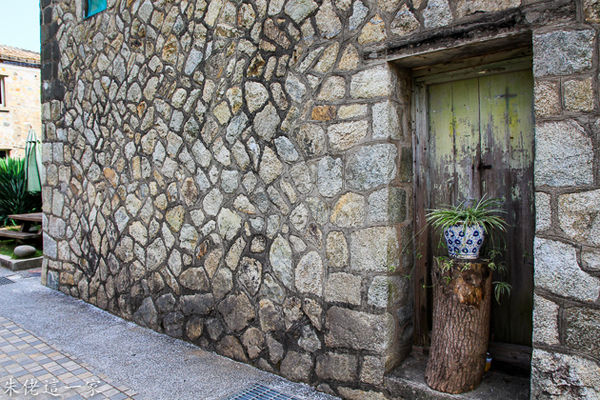 【马祖景点】北海坑道摇橹,近距离赏蓝眼泪。