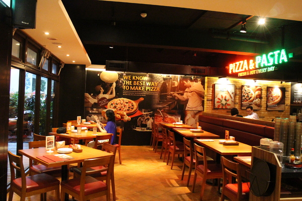Vasa Pizzeria 瓦薩比薩(中山店):沒吃過這麼濕潤的批薩-Vasa Pizzeria 瓦薩比薩(中山店)派對分享餐 Vasa Pizzeria 瓦薩比薩(中山店):沒吃過這麼濕潤的批薩-Vasa Pizzeria 瓦薩比薩(中山店)派對分享餐