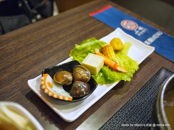 三味鍋物(向上店):【食記】台中西區-三味鍋物專門-自慢味噌,壽喜燒 : 服務不錯,食材就…!@#$%…這樣應該有含蓄到了? 三味鍋物(向上店):【食記】台中西區-三味鍋物專門-自慢味噌,壽喜燒 : 服務不錯,食材就…!@#$%…這樣應該有含蓄到了?