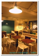 TOFU thirty five 豆腐35(勤美店):非咖啡店非沙龍,來個豆腐煲──豆腐35 TOFU thirty five 豆腐35(勤美店):非咖啡店非沙龍,來個豆腐煲──豆腐35