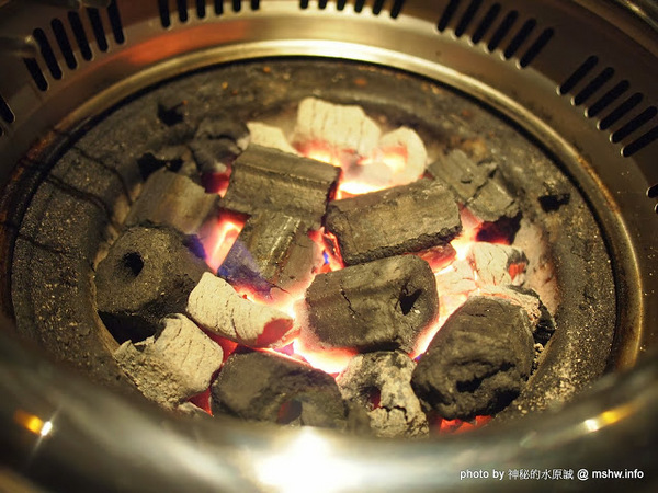 小匠屋:【食記】臉圓無怨尤,享受超值燒肉與甜美服務 @ 台中南屯-小匠屋日式燒肉-J-SHO YA 小匠屋:【食記】臉圓無怨尤,享受超值燒肉與甜美服務 @ 台中南屯-小匠屋日式燒肉-J-SHO YA