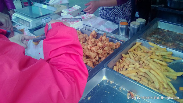 苑裡耕牛園市場雞排:【食記】苗栗苑裡-耕牛園炸雞之秒殺雞塊 : 隱藏於市場中的銅板美食 苑裡耕牛園市場雞排:【食記】苗栗苑裡-耕牛園炸雞之秒殺雞塊 : 隱藏於市場中的銅板美食