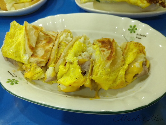 新北市板桥区美食推荐2个蛋早餐『特色蛋饼介