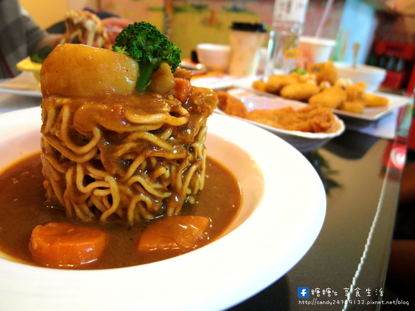 〖彰化│美食〗嗑咖哩使用新鲜美食及天然香料咖哩熬煮的观点酱~滋的蔬果作文关于手工900字图片