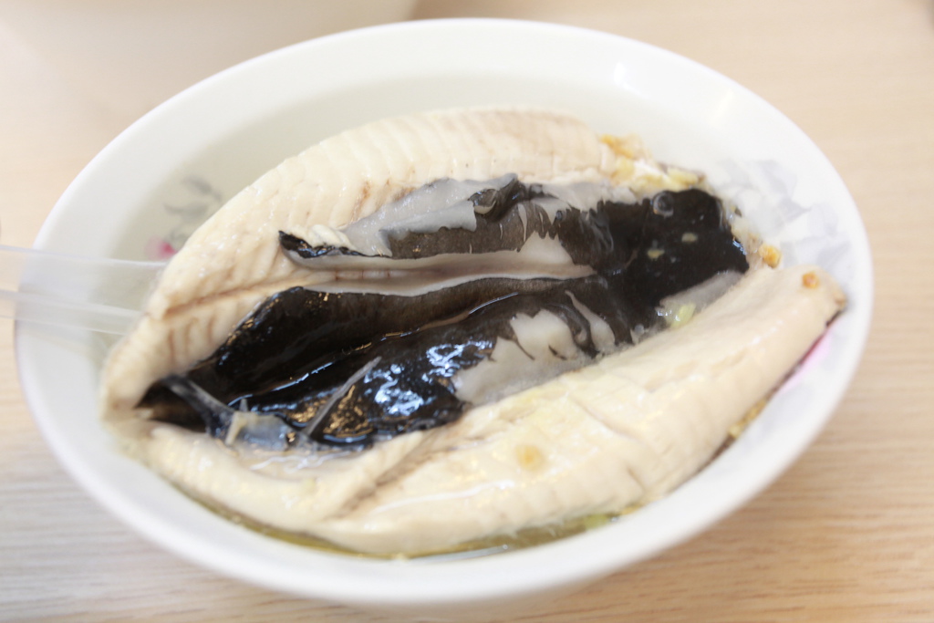 藏版美食值得免开火全家用餐「学甲鱼肚食堂」