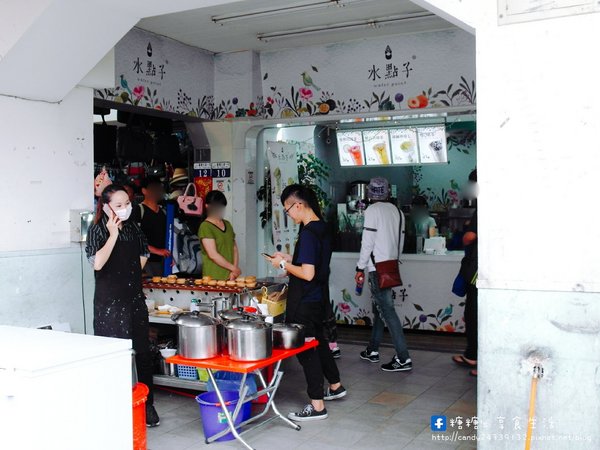 Q弟紅豆餅(台灣店):〖台中│美食〗Q弟紅豆餅-台灣店 ❤ 台中火車站必吃銅板美食"Q弟紅豆餅"~價格親民,口味創新多樣化,給你滿滿的爆餡美味!激推芋頭牛奶、卡士達珍珠、起司蛋~ Q弟紅豆餅(台灣店):〖台中│美食〗Q弟紅豆餅-台灣店 ❤ 台中火車站必吃銅板美食"Q弟紅豆餅"~價格親民,口味創新多樣化,給你滿滿的爆餡美味!激推芋頭牛奶、卡士達珍珠、起司蛋~