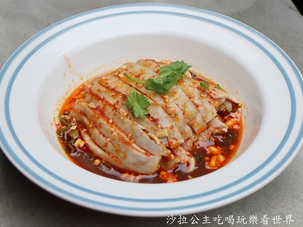 紅皇后 川酒 · Red Queen Bistro:台北大安美食『紅皇后 川酒 · Red Queen Bistro』川味餐酒館/包廂/宵夜/川菜/中式料理/捷運信義安和站 紅皇后 川酒 · Red Queen Bistro:台北大安美食『紅皇后 川酒 · Red Queen Bistro』川味餐酒館/包廂/宵夜/川菜/中式料理/捷運信義安和站