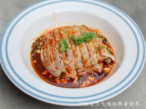紅皇后 川酒 · Red Queen Bistro:台北大安美食『紅皇后 川酒 · Red Queen Bistro』川味餐酒館/包廂/宵夜/川菜/中式料理/捷運信義安和站 紅皇后 川酒 · Red Queen Bistro:台北大安美食『紅皇后 川酒 · Red Queen Bistro』川味餐酒館/包廂/宵夜/川菜/中式料理/捷運信義安和站
