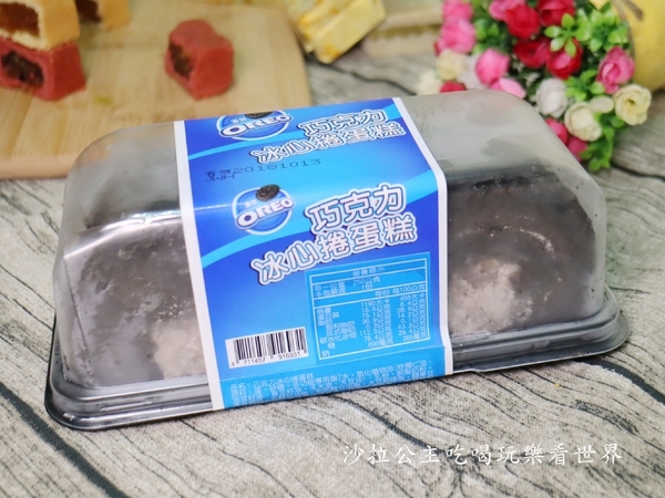 OREO甜點:全球獨家家樂福、萊爾富 X OREO奧利奧巧克力聯名限定甜點/巧克力菠蘿泡芙/螞蟻的最愛