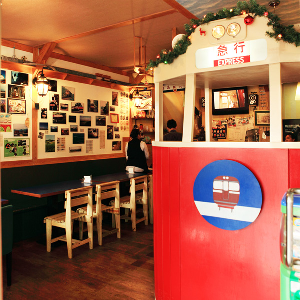 火車快飛,火車快飛,載我去吃美食!看更多,點我!