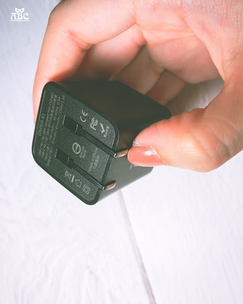 【快充免帶線】30分鐘充50%！蘋果MFi認證雙向快充行動電源|ADAM亞果GRAVITY X1