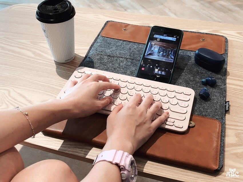 3C|Logitech羅技K380多工藍牙鍵盤玫瑰粉開箱，行動辦公的最佳戰友！