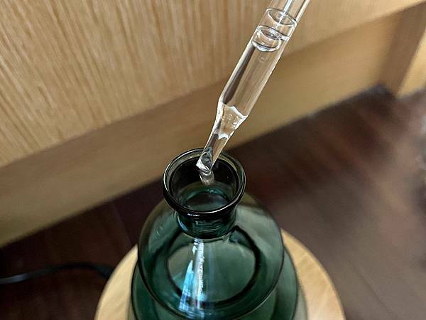 居家生活│herbally草本真情-精油原木擴香儀:在家也能擁有森林系的香氛世界│精油擴香儀、單方精油、複方精油│台灣製香氛機 居家生活│herbally草本真情-精油原木擴香儀:在家也能擁有森林系的香氛世界│精油擴香儀、單方精油、複方精油│台灣製香氛機