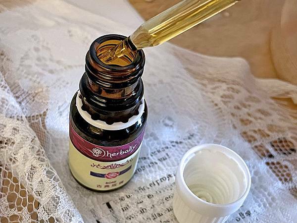 居家生活│herbally草本真情-精油原木擴香儀:在家也能擁有森林系的香氛世界│精油擴香儀、單方精油、複方精油│台灣製香氛機 居家生活│herbally草本真情-精油原木擴香儀:在家也能擁有森林系的香氛世界│精油擴香儀、單方精油、複方精油│台灣製香氛機