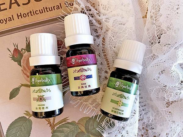 居家生活│herbally草本真情-精油原木擴香儀:在家也能擁有森林系的香氛世界│精油擴香儀、單方精油、複方精油│台灣製香氛機 居家生活│herbally草本真情-精油原木擴香儀:在家也能擁有森林系的香氛世界│精油擴香儀、單方精油、複方精油│台灣製香氛機