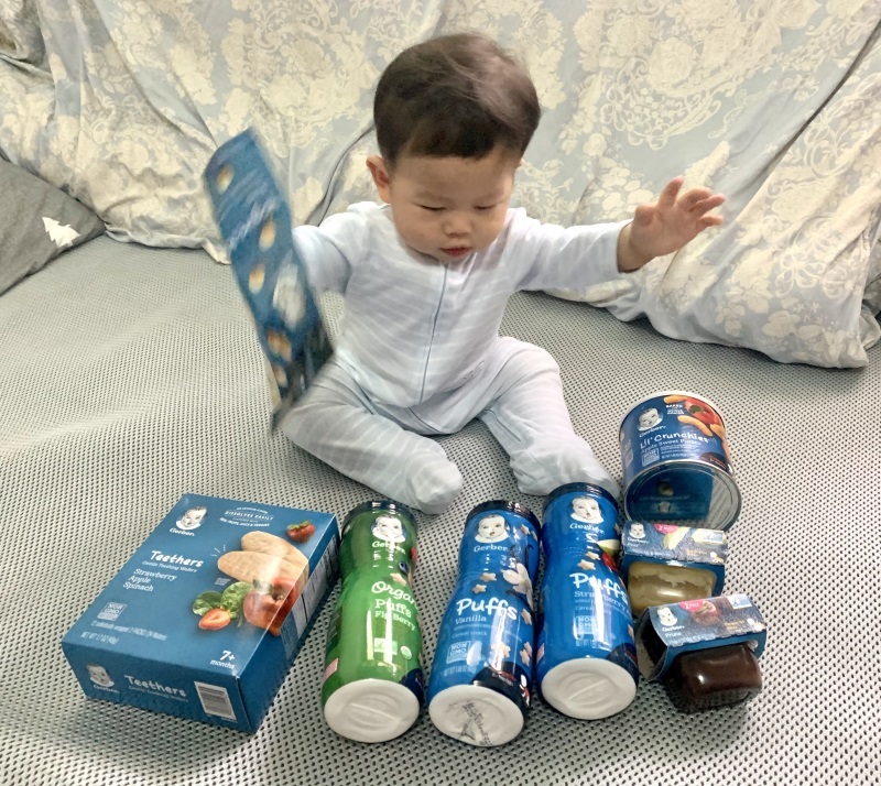 【iHerb購物】Gerber嘉寶 寶寶零食推薦/副食品 一次購買人氣嬰兒食品大開箱 嘉寶星星餅乾 嘉寶雞肉泥(iHerb最新折扣碼)
