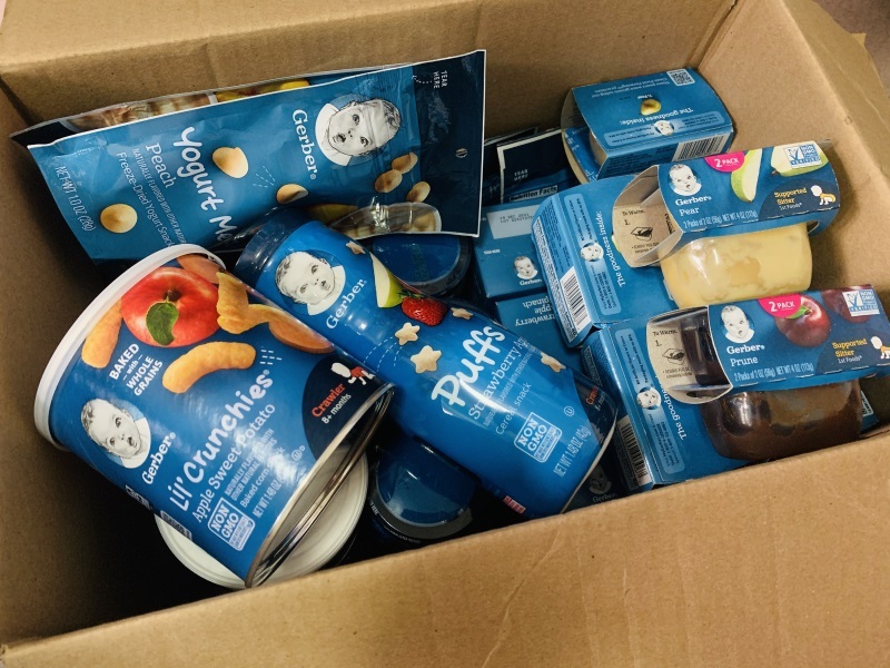 【iHerb購物】Gerber嘉寶 寶寶零食推薦/副食品 一次購買人氣嬰兒食品大開箱 嘉寶星星餅乾 嘉寶雞肉泥(iHerb最新折扣碼)