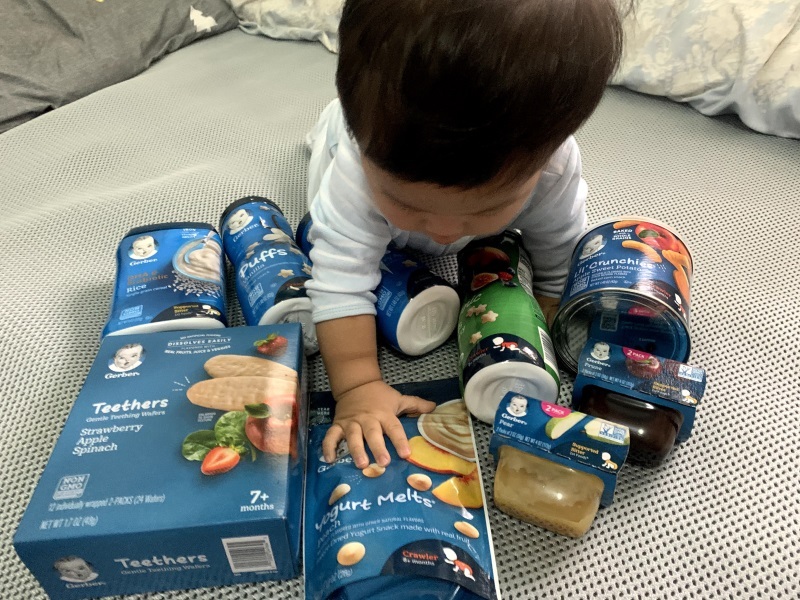 【iHerb購物】Gerber嘉寶 寶寶零食推薦/副食品 一次購買人氣嬰兒食品大開箱 嘉寶星星餅乾 嘉寶雞肉泥(iHerb最新折扣碼)