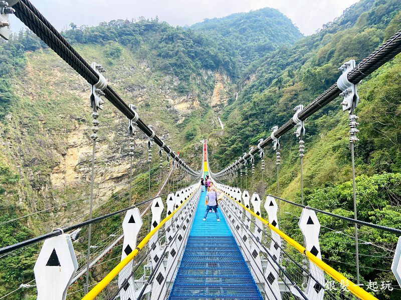 雙龍瀑布七彩吊橋 雙龍瀑布七彩吊橋