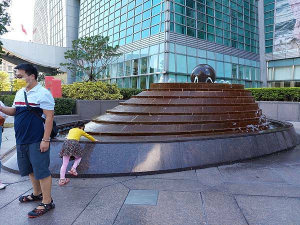 星月爭輝_1.jpg 星月爭輝_1.jpg