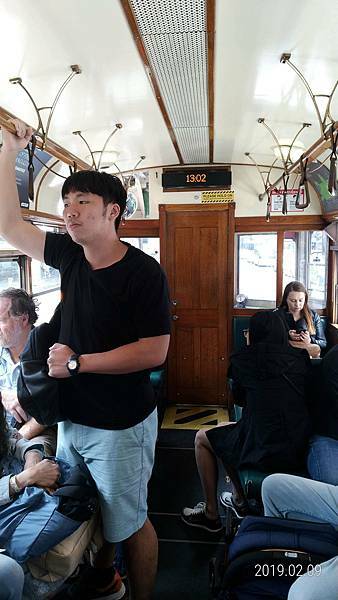 墨爾本懷舊電車內部.jpg 墨爾本懷舊電車內部.jpg