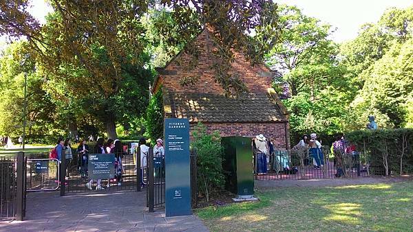 庫克小屋入口.jpg 庫克小屋入口.jpg