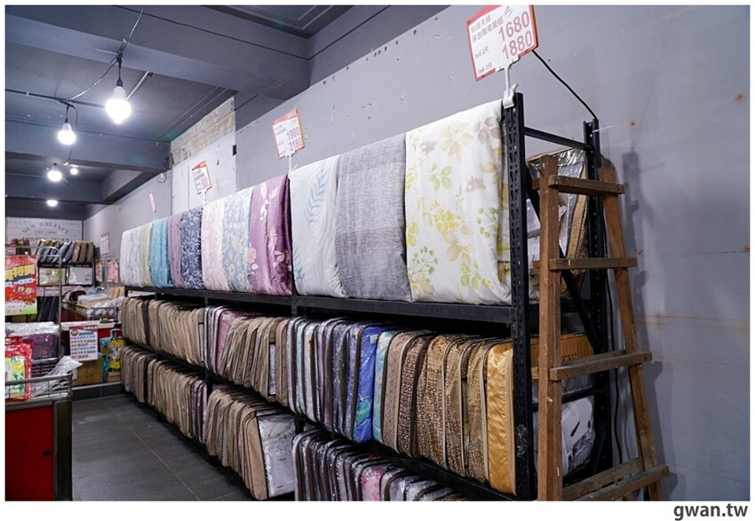 冷氣團來襲!台中工廠秋冬寢具出清,毛毯、枕頭買一送一