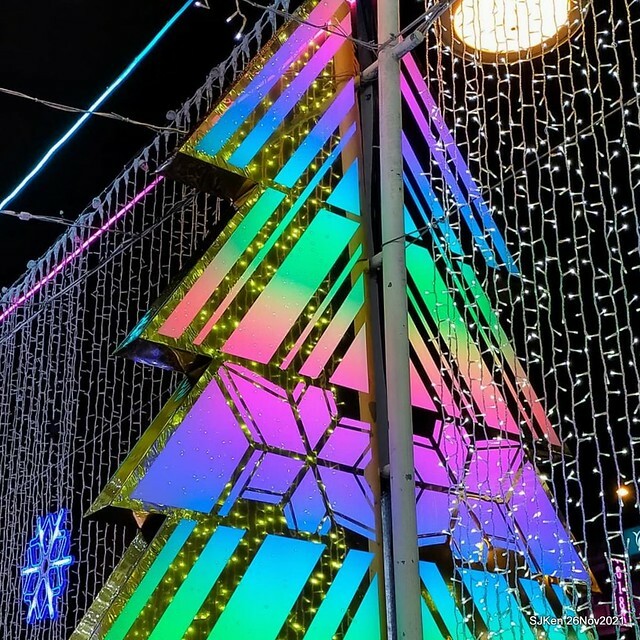 遠東Sogo百貨台北復興館聖誕燈飾,Christmas decoration of Far Eastern SOGO department store, Taipei, Taiwan, SJKen, Nov 26, 2021.