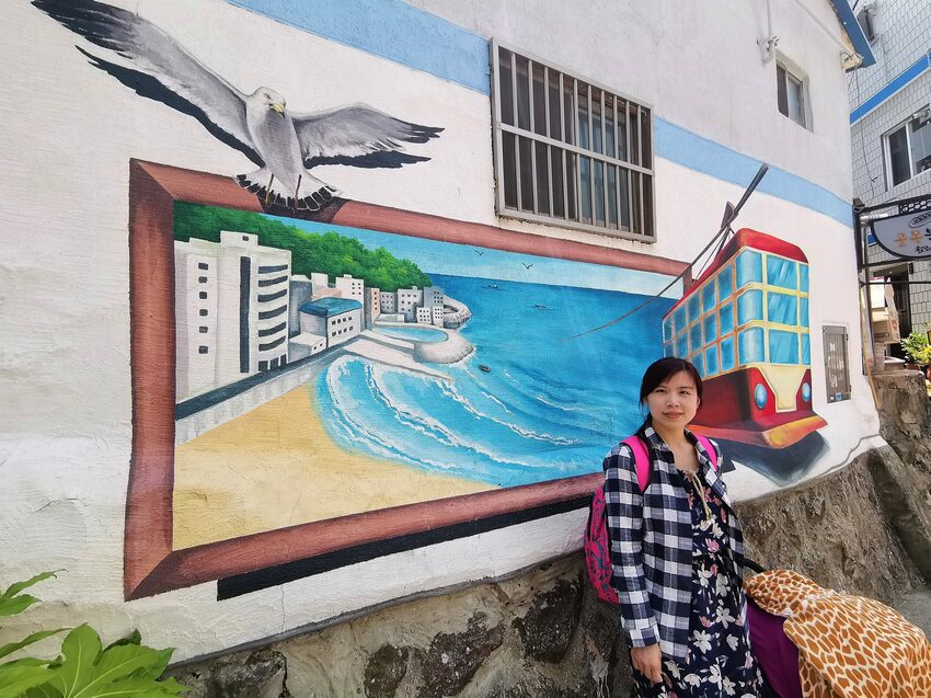 【韓國釜山景點】松島天空步道海上覽車│一秒變身月亮公主│浪漫氛圍指數破表│瓶中信造景│白色膠囊立體式螺旋美拍牆 - 旅遊夜市趴趴走