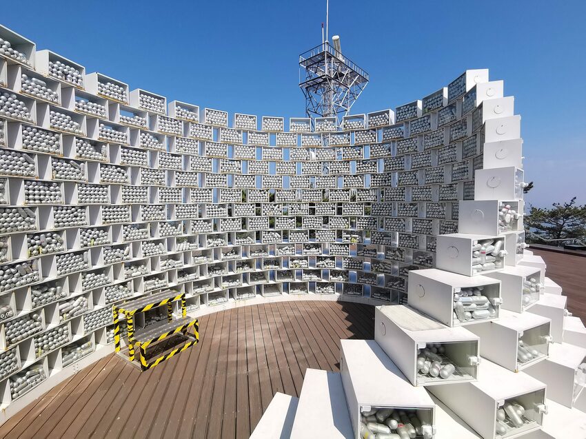 【韓國釜山景點】松島天空步道海上覽車│一秒變身月亮公主│浪漫氛圍指數破表│瓶中信造景│白色膠囊立體式螺旋美拍牆 - 旅遊夜市趴趴走