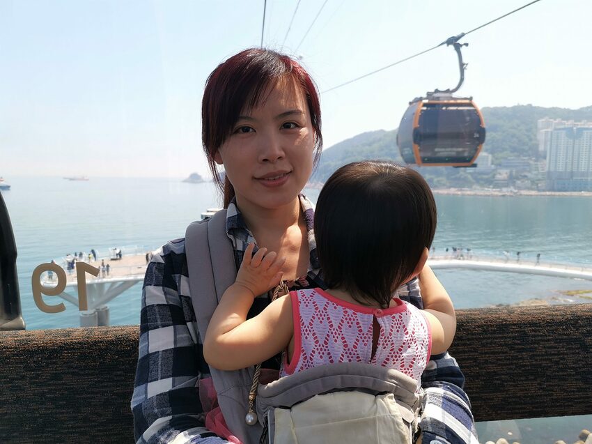 【韓國釜山景點】松島天空步道海上覽車│一秒變身月亮公主│浪漫氛圍指數破表│瓶中信造景│白色膠囊立體式螺旋美拍牆 - 旅遊夜市趴趴走