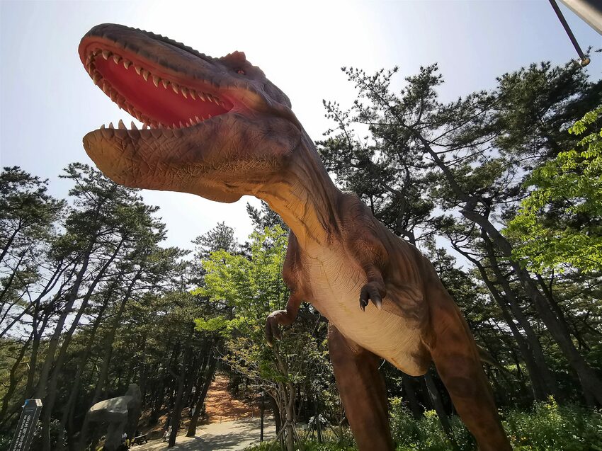 【韓國釜山景點】松島天空步道海上覽車│一秒變身月亮公主│浪漫氛圍指數破表│瓶中信造景│白色膠囊立體式螺旋美拍牆 - 旅遊夜市趴趴走