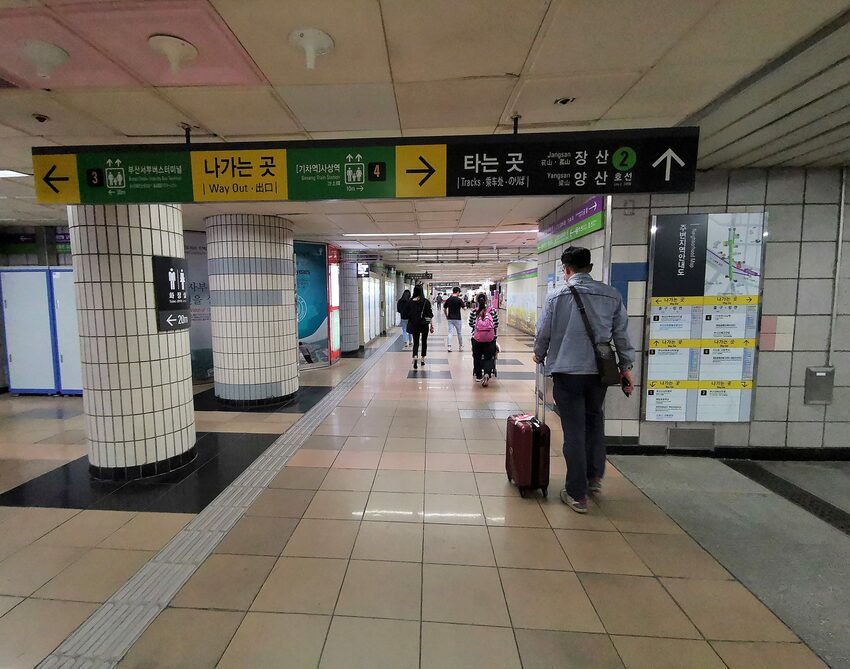 【韓國釜山金海機場到市區交通】如何儲值TMoney交通卡│輕軌轉搭地鐵到西面和南浦洞市區一點都不難 - 旅遊夜市趴趴走