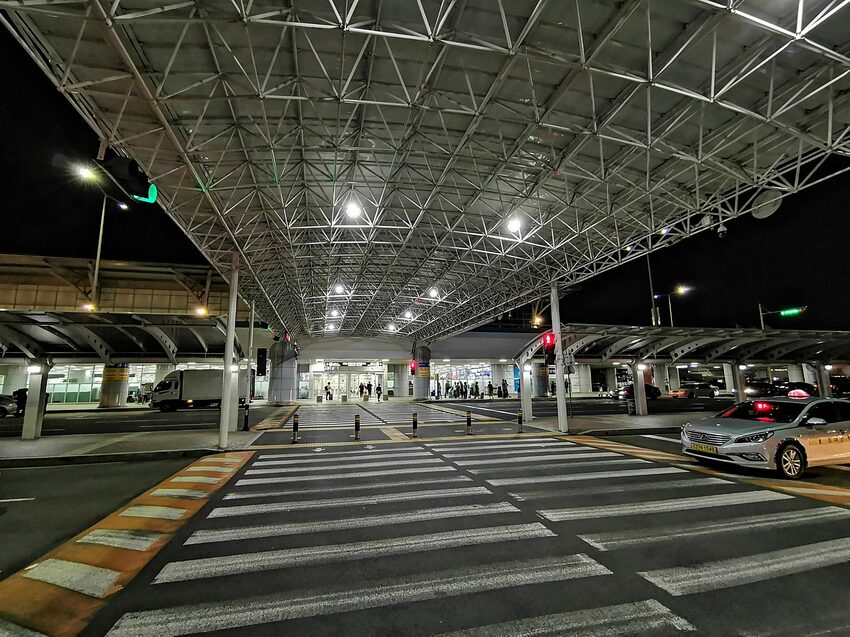 【韓國釜山金海機場到市區交通】如何儲值TMoney交通卡│輕軌轉搭地鐵到西面和南浦洞市區一點都不難 - 旅遊夜市趴趴走