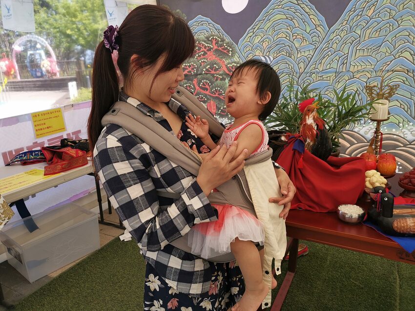 【韓國釜山景點】松島天空步道海上覽車│一秒變身月亮公主│浪漫氛圍指數破表│瓶中信造景│白色膠囊立體式螺旋美拍牆 - 旅遊夜市趴趴走