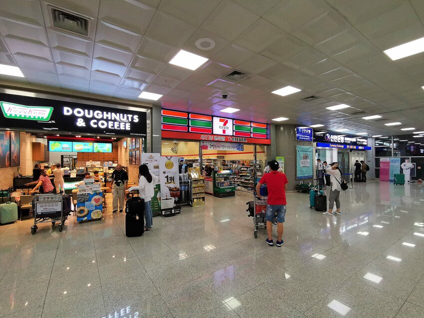 【韓國釜山金海機場到市區交通】如何儲值TMoney交通卡│輕軌轉搭地鐵到西面和南浦洞市區一點都不難 - 旅遊夜市趴趴走