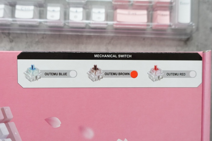 POJUN PJ02 櫻花粉白鍵盤 顏值高手感佳的機械鍵盤