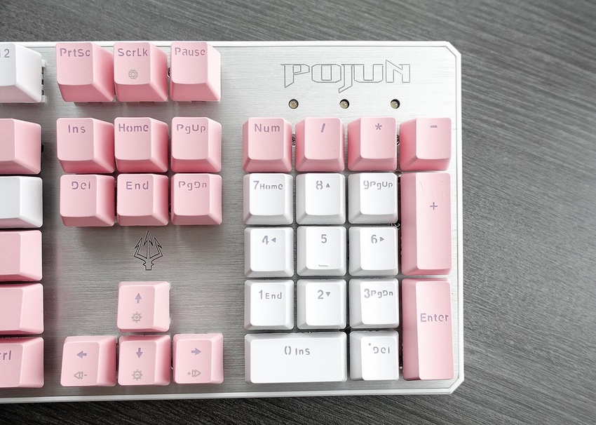 POJUN PJ02 櫻花粉白鍵盤 顏值高手感佳的機械鍵盤