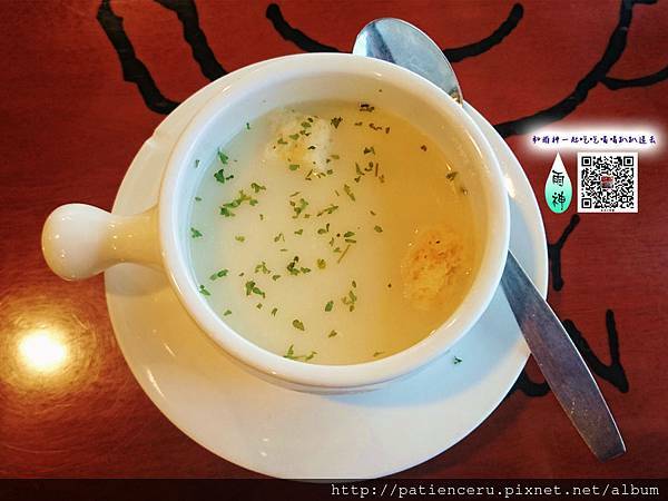 【香港尖沙咀─美食】查理布朗咖啡專賣店CHARLIE BROWN CAFE★早午餐／金馬倫道店已搬遷到加連威老道囉！