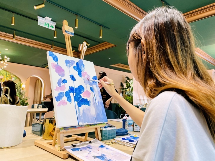 【莎夏畫室Sasha's Wonderland】壓克力畫│零基礎畫室│迷你班教學│台北最美畫室