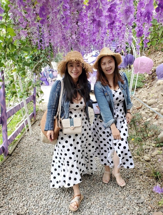 【苗栗.西湖】噢哈娜咖啡屋。夢幻紫色國度紫藤花道+飛天紫傘閨密寫真最佳拍攝地點