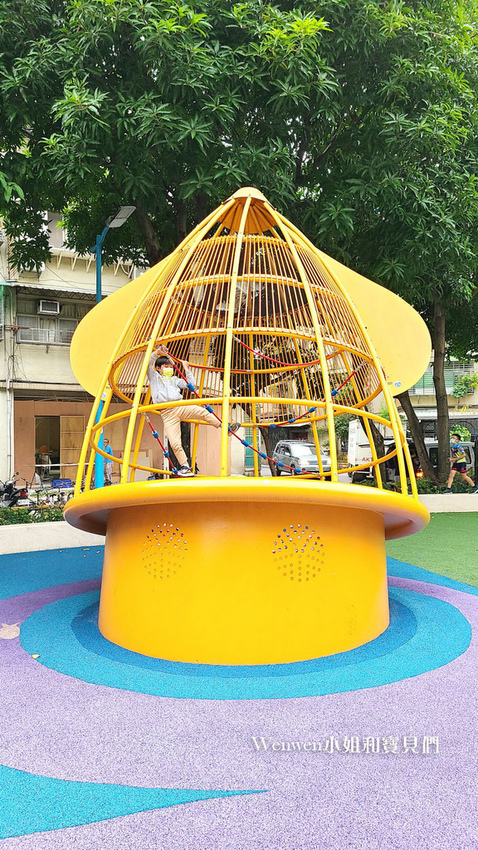 捷運忠孝復興站 台北瑠公圳公園 航海奇緣 大海怪遊戲場 魷魚遊戲場 (13).jpg