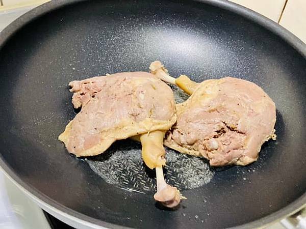 6AD20BBF-2312-47E7-B1CE-B251F0C346F0.jpeg 6AD20BBF-2312-47E7-B1CE-B251F0C346F0.jpeg