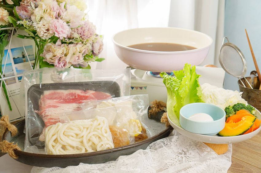 煮時光-在家開HOMEPOT，樂享煮時光，隨時能享受與三五好友、家人們一起享用主廚般調理的美味火鍋！