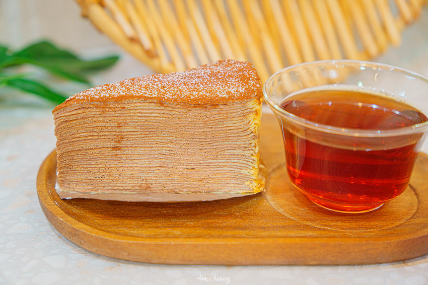 台中后里美食 倪菓幽靈手作千層蛋糕(2度C Ni Guo),彌月蛋糕試超狂給8吋量試吃費只要150元,還有總店限定爆醬泡芙。