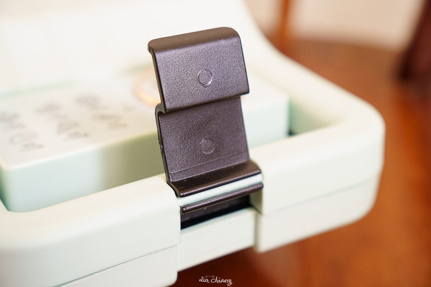 NICONICO 多功能料理點⼼機推薦,烤鬆餅、煎蘿蔔糕、香腸都超適合,外觀馬卡龍色超美~