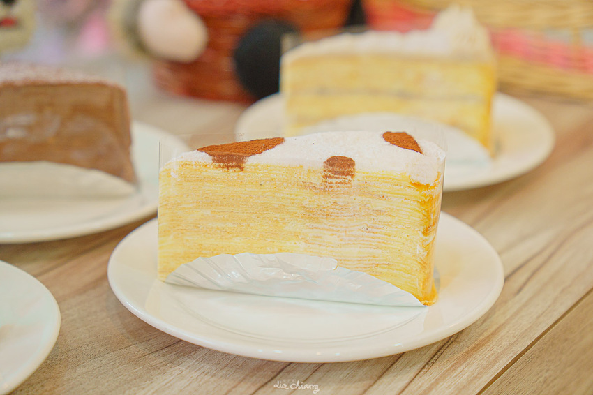 台中后里美食 倪菓幽靈手作千層蛋糕(2度C Ni Guo),彌月蛋糕試超狂給8吋量試吃費只要150元,還有總店限定爆醬泡芙。