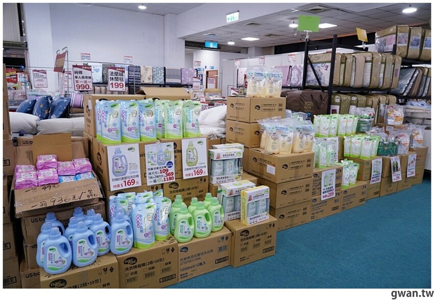 新手爸媽注意！台中婦幼年終清倉200坪超好逛，帶媽媽手冊還可以換好禮！